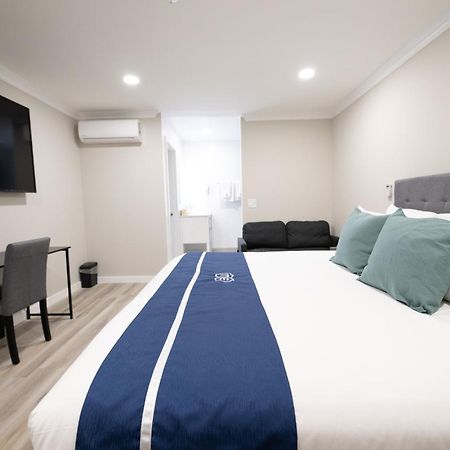 Omeo Suites Alhambra Esterno foto
