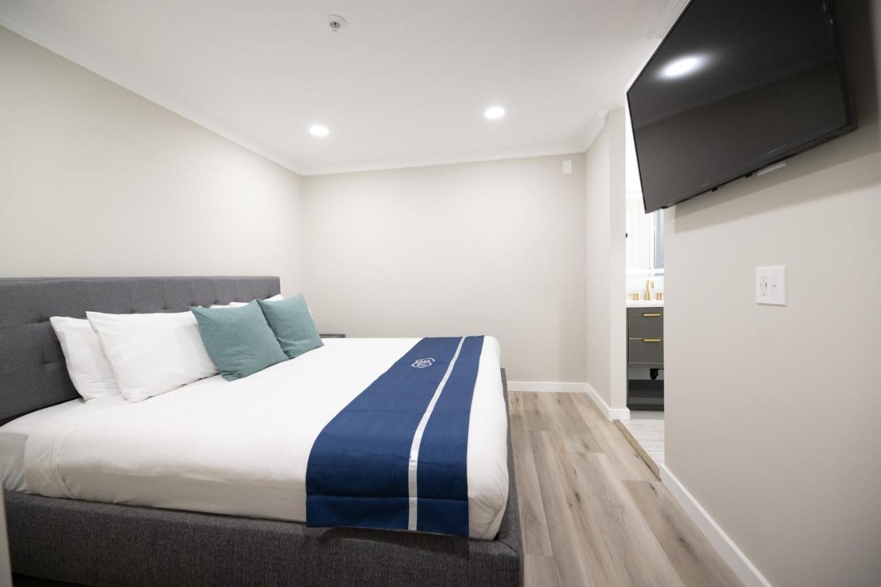 Omeo Suites Alhambra Esterno foto