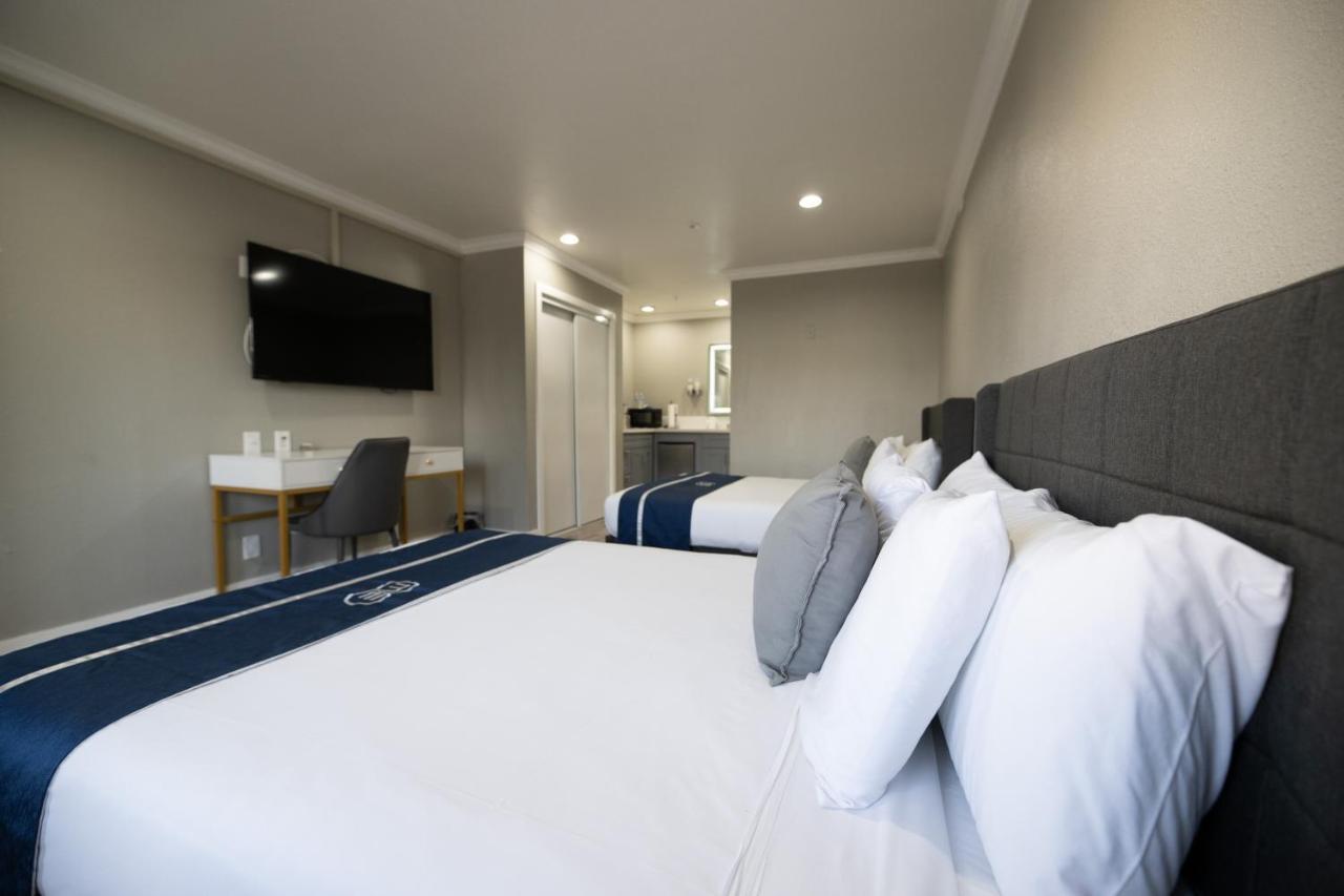 Omeo Suites Alhambra Esterno foto