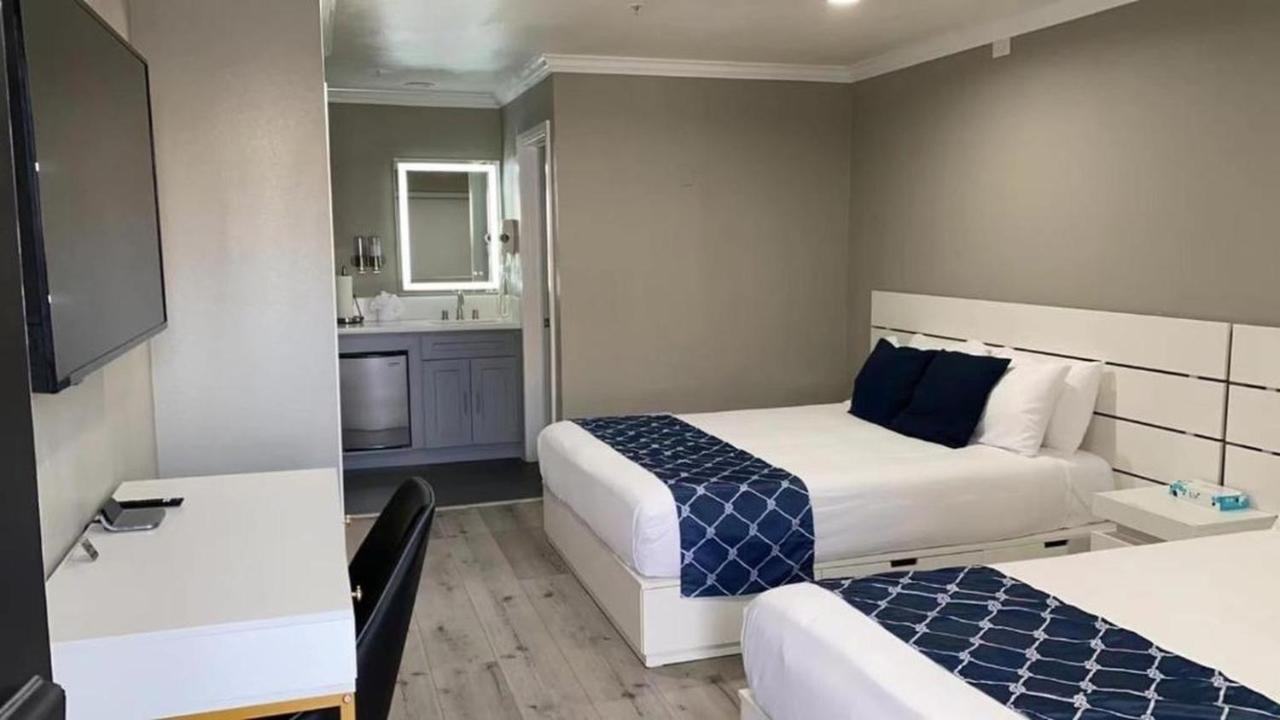 Omeo Suites Alhambra Esterno foto
